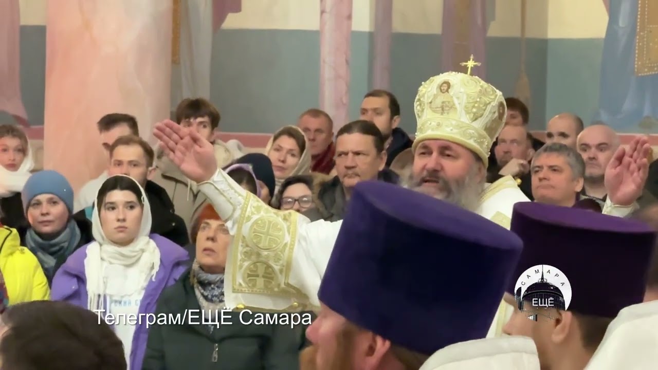 В Софийском соборе прошла Рождественская служба, на которой присутствовал глава Самары Иван Носков.