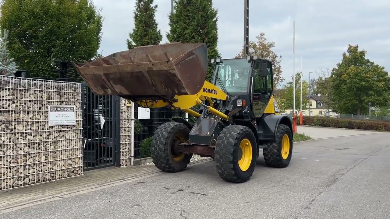 Radlader Komatsu WA 100 M 4x4