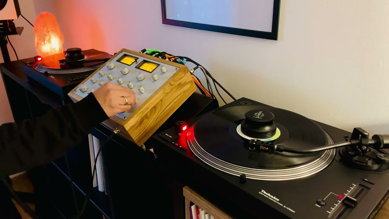 Resør 2533 Rotary Mixer Series: Deep house lesson
