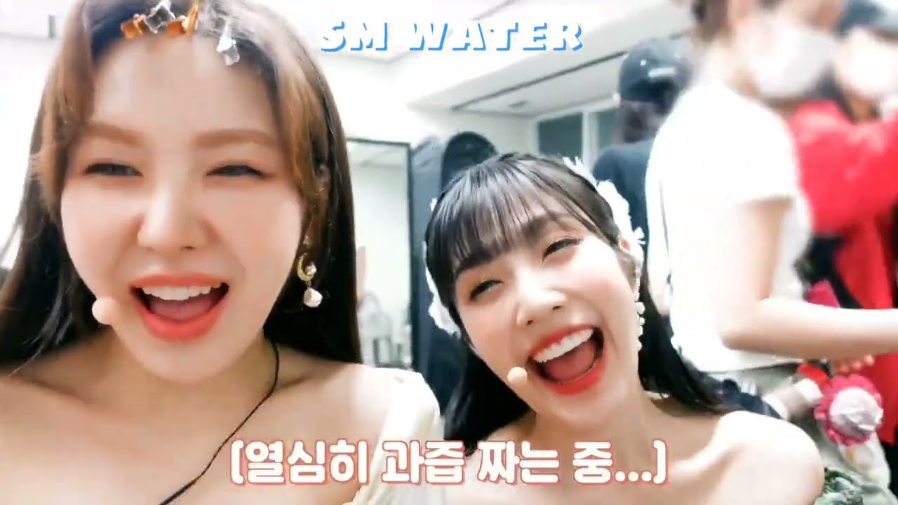 red velvet wendy and joy's fake laugh