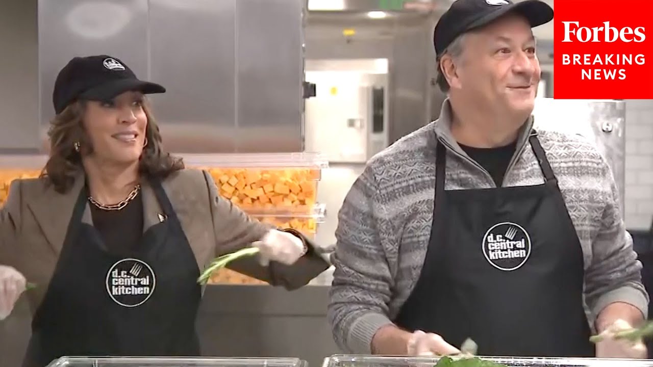 Kamala Harris And Doug Emhoff Spend Thanksgiving Volunteering At DC Central Kitchen