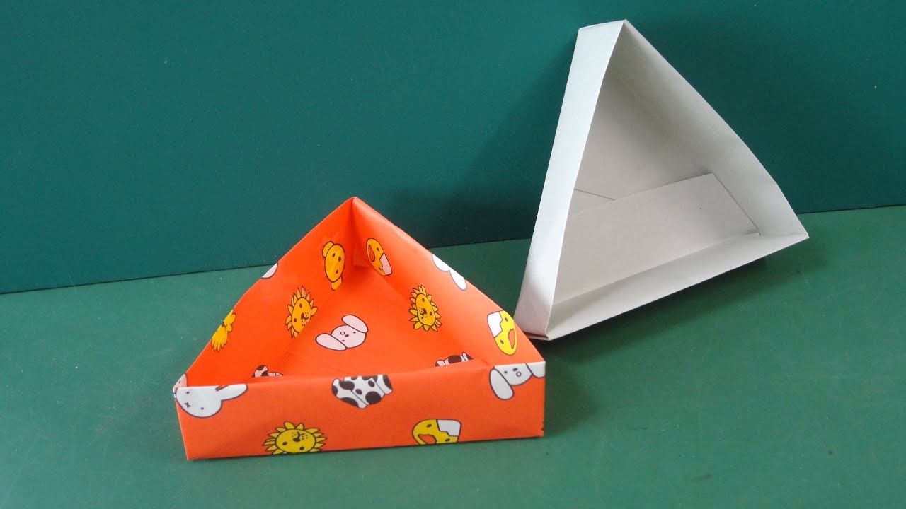 折り紙「三角形の箱」折り方