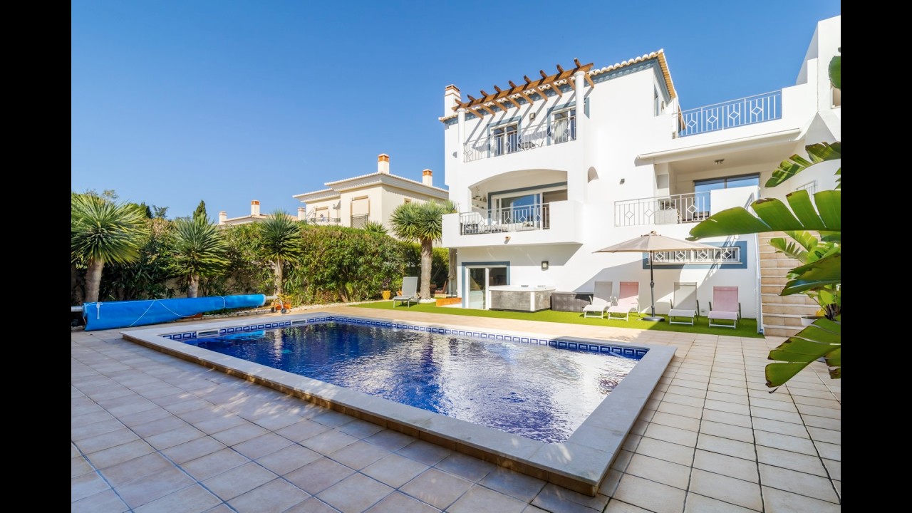 ✨ Charming 3-Bedroom Villa with Pool in Lagos✨