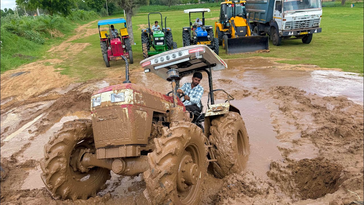 Jcb 3dx loading Mud in TATA Tippers Tractors Swaraj 855F New Holland 3630 Tractor jcbThar Truck