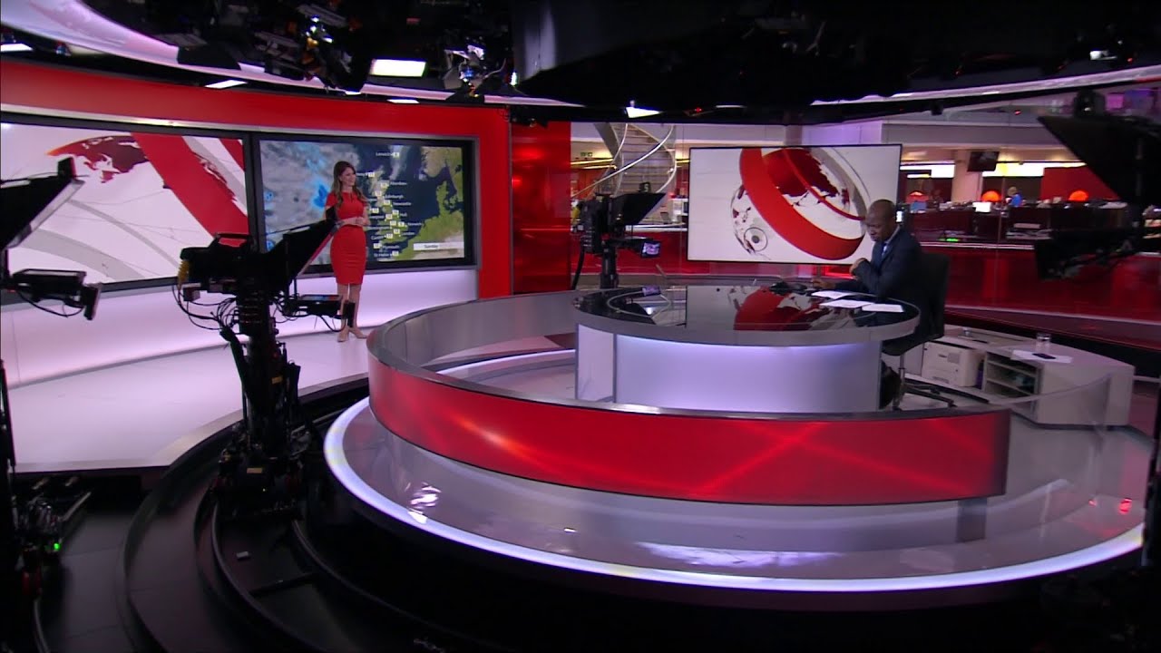 BBC News at One (13BST - Full Program - 30/3/23) [1080p50]