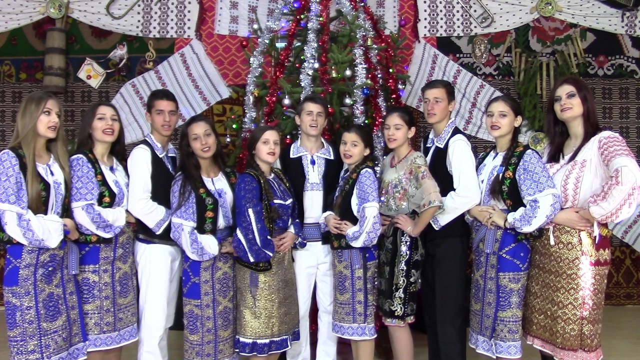 Orchestra  Doina Cârcinovului din Priboieni - În seara de Crăciun (cover) RAOUL (Rareș Borlea).