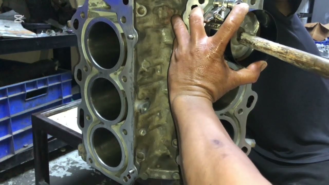 LEXUS GS 6 CYLINDER 3GR ENGINE REBUILD (PART 1)
