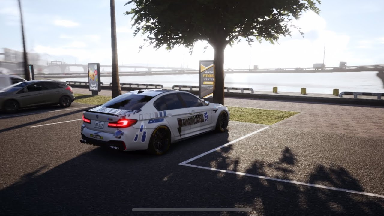 car x street course avec la bmw M5