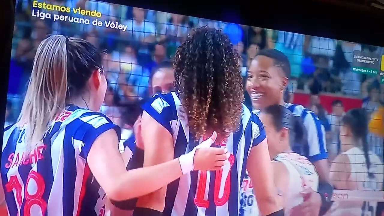 Ganó Alianza 3 - 1 Universitario una vez más 