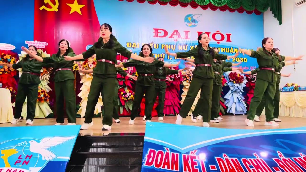 Dân vũ Cô gái mở đường - Phụ Nữ Xã Hàm Thuận Nam- Tỉnh Lâm Đồng.