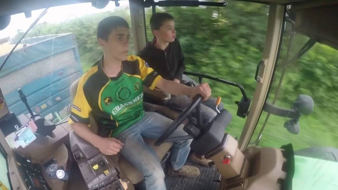 Harvest 2016 | Drawing Winter Barley