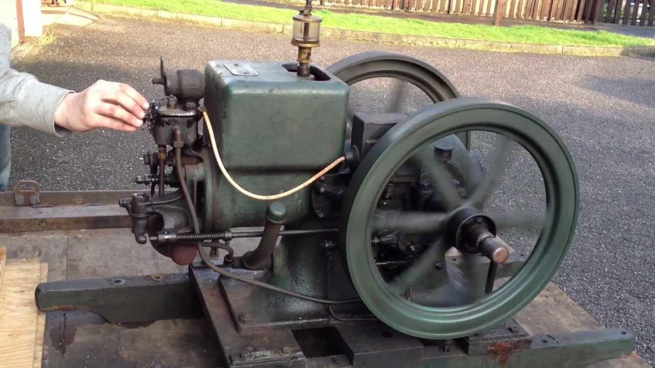 1925 IHC McCormick-Deering 1 1/2hp 'M'