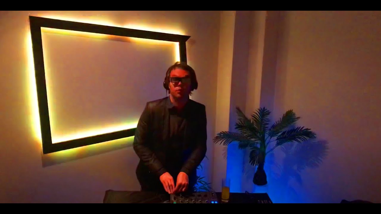 Funky W. - MultiColour Deephouse & Underground Housemusic Isolation 2020 MIXSET (6)