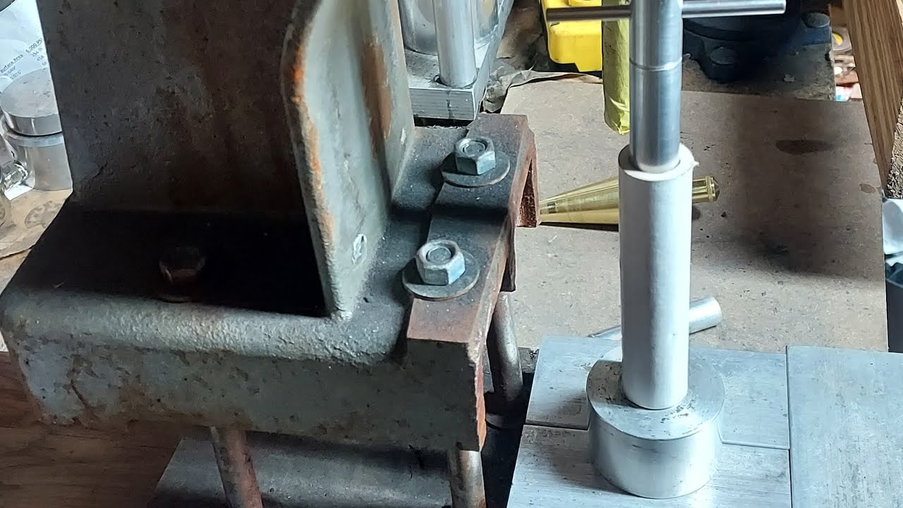 Pressing a 8oz rocket on a arbor press