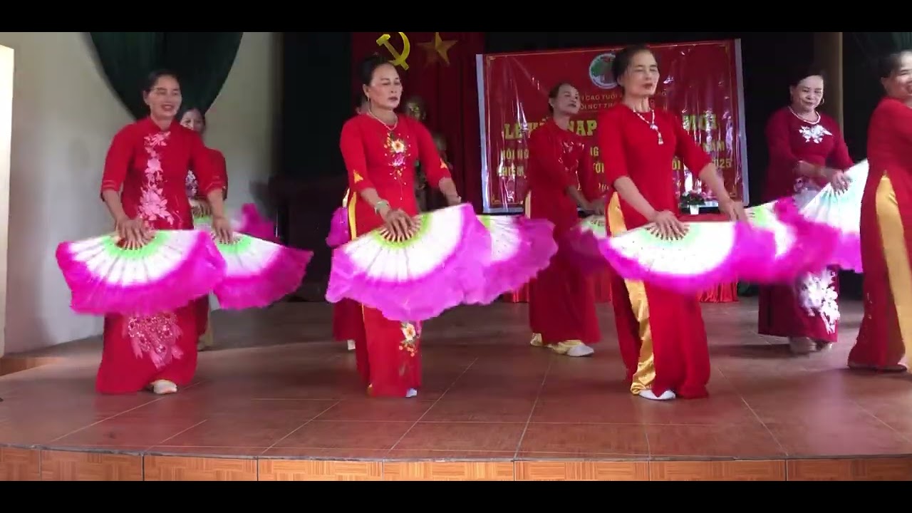 ￼ Múa Trọn đời ơn mẹ câu lạc bộ cao tuổi Lạc dục bài múa chuẩn và đẹp nhất j Ninh Nguyễn ￼￼￼￼￼