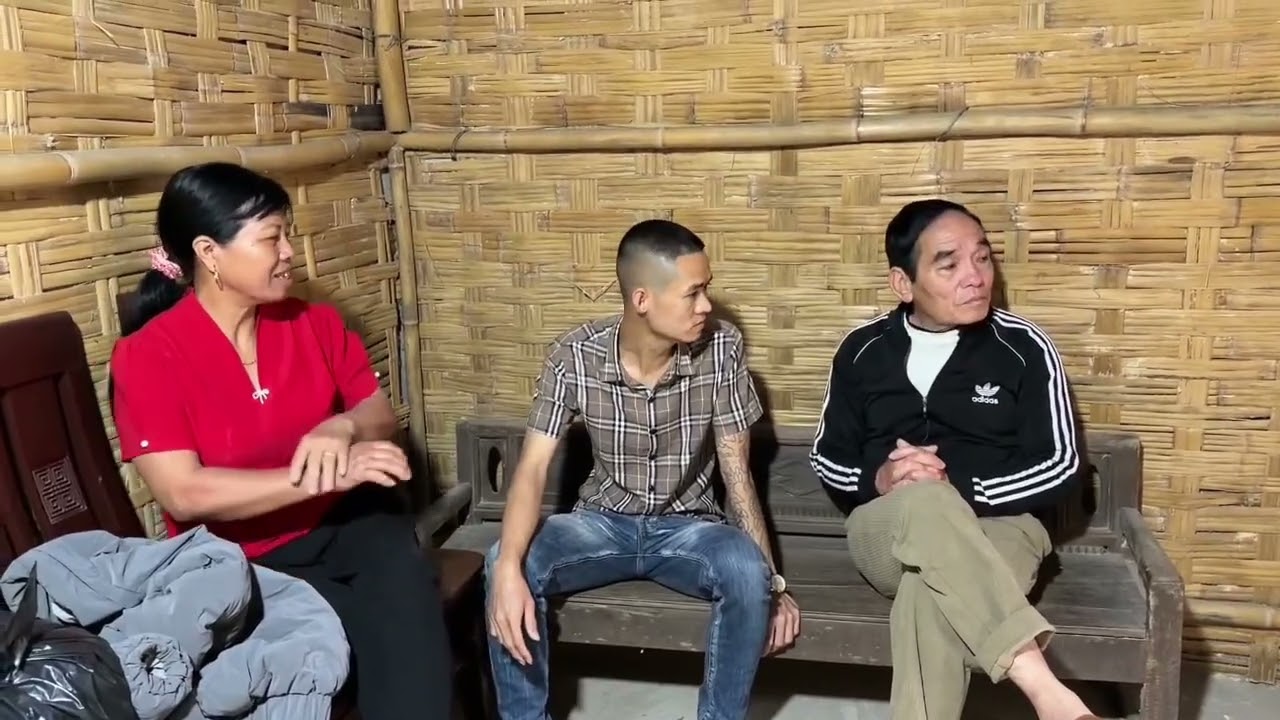 ông Hiếu mụ liên vào hỏi xem địa chỉ nhà con trang người yêu hảo