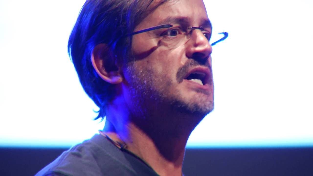 Mutlu olmak için ben ne yaptım? / What have I done to deserve happiness? | Tunç Kılınç | TEDxNilüfer