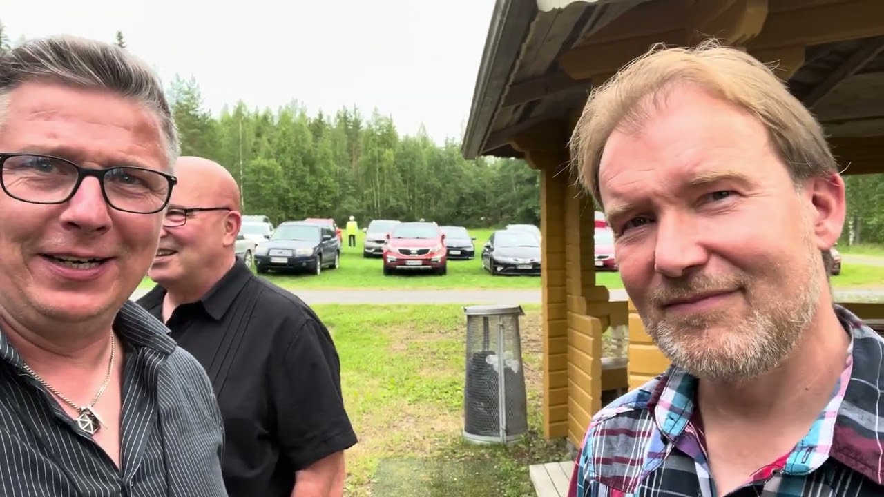 Bändi on Tour, osa 43 - Vehkakosken rantalava