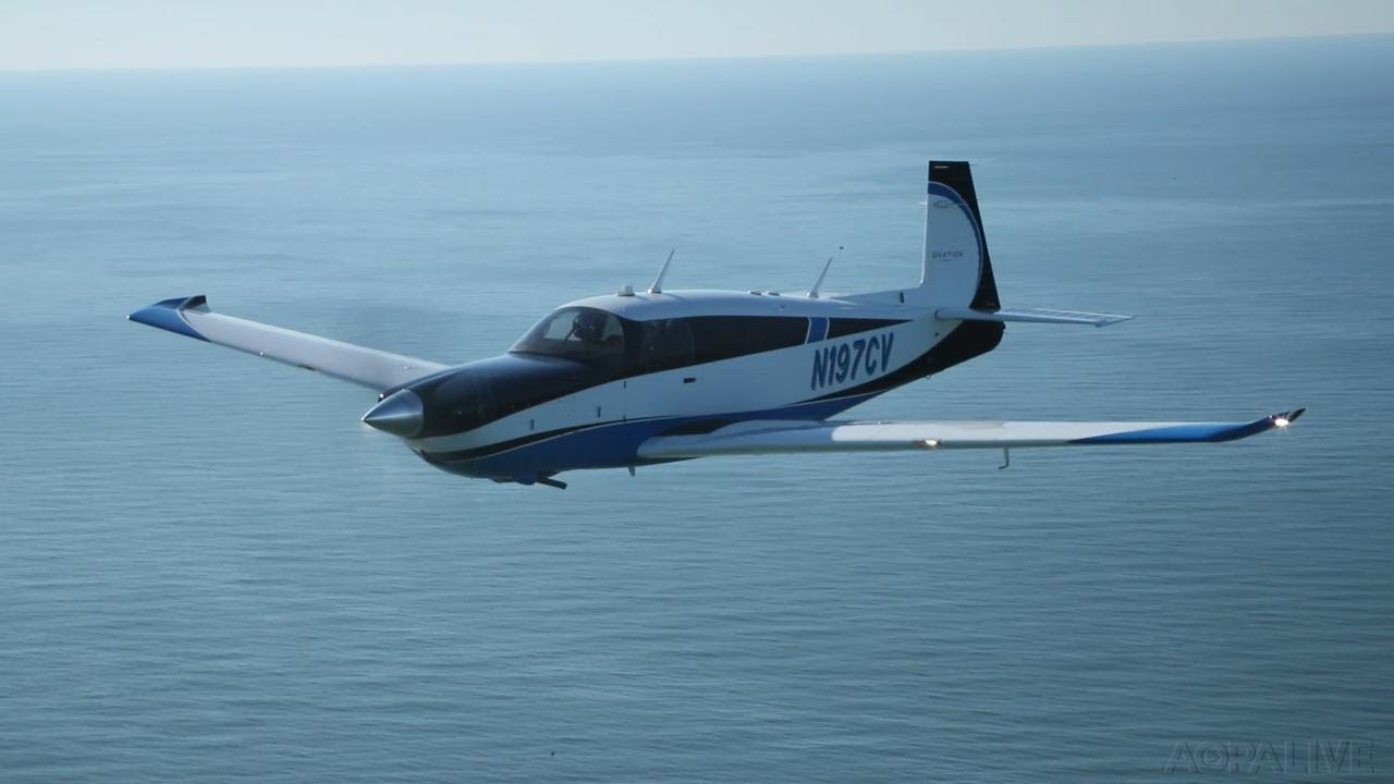 Mooney Ovation Ultra