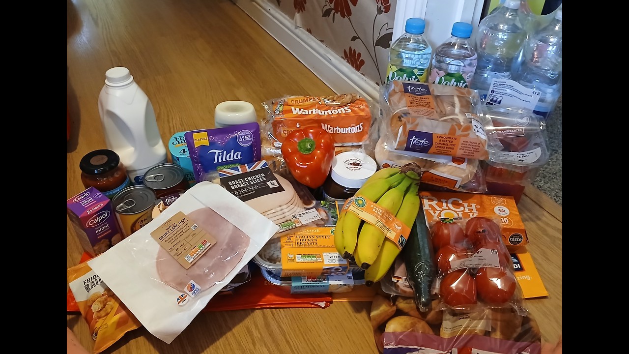 Saturday 14th February 2026. Happy valentines day! Shopping haul from Sainsbury's. Enjoy! Xx