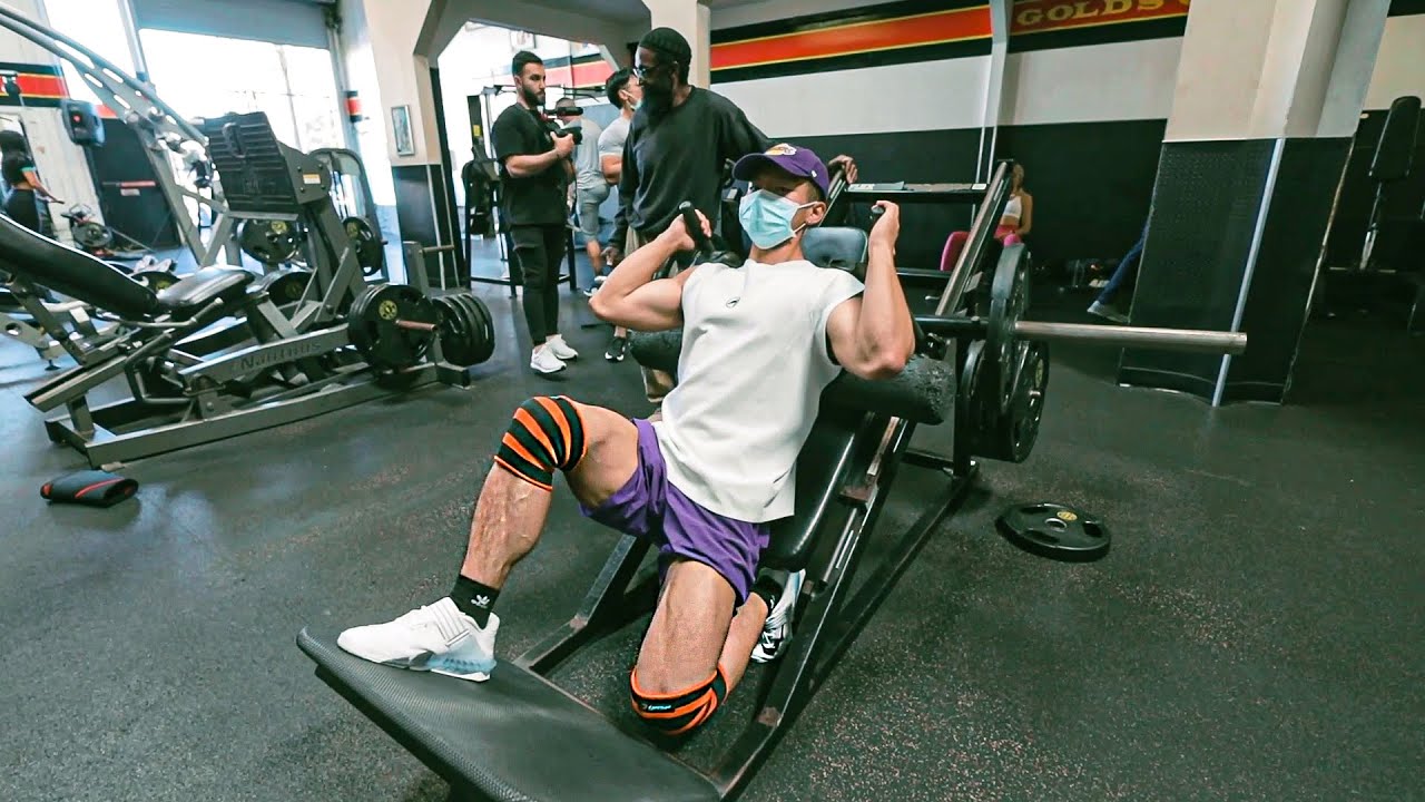 THIS LEG SUPERSET WILL LEAVE YOUR QUADS SORE!