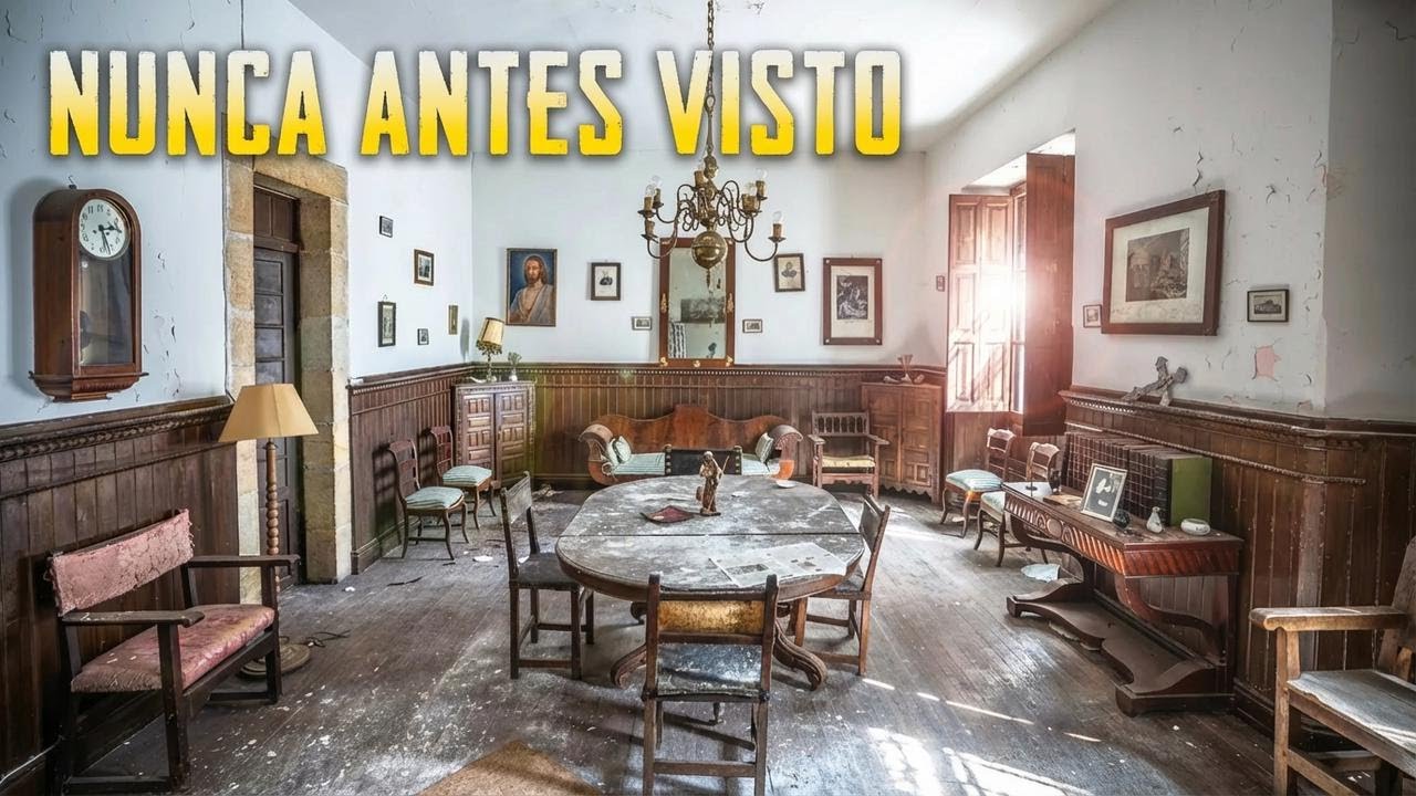 Dentro de um palácio abandonado e esquecido na Espanha