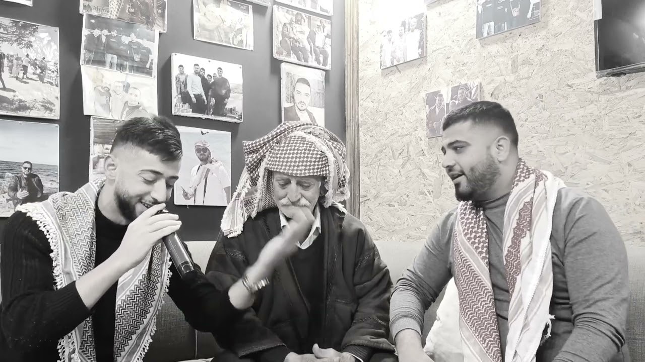 يا يما يلا على الغربه 🥺#الفنان يحيى الدميري مع #الشيخ جديد اسمعوها