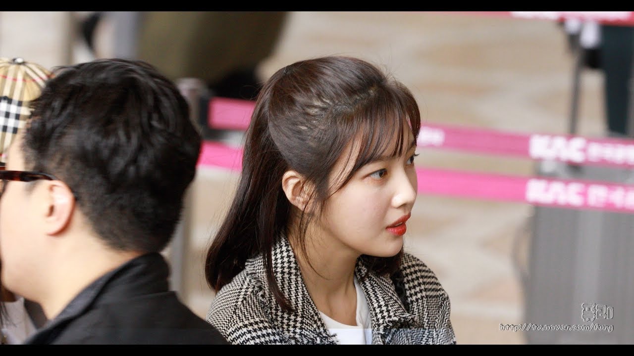 180327 레드벨벳(Red Velvet) 조이 (김포공항 출국)