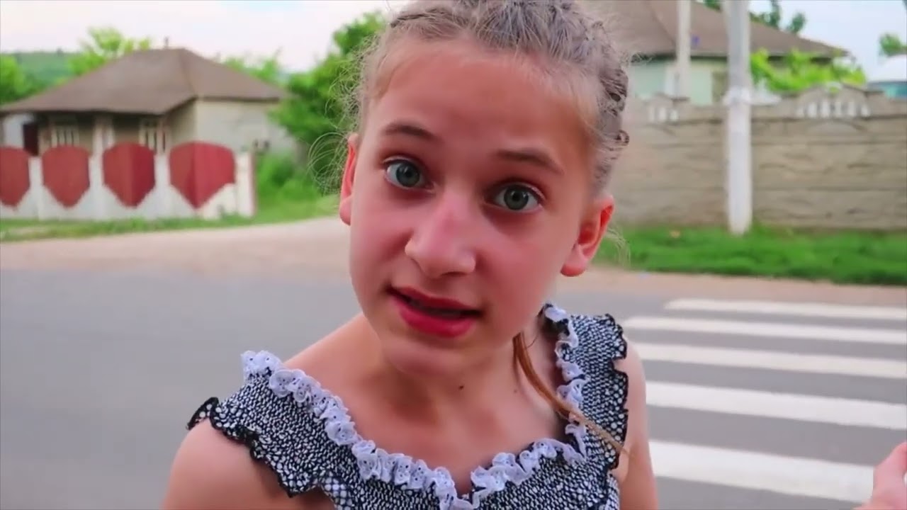 NEPOȚICA s-a BLOCAT la ZEBRA/ istorioare amuzante🤩