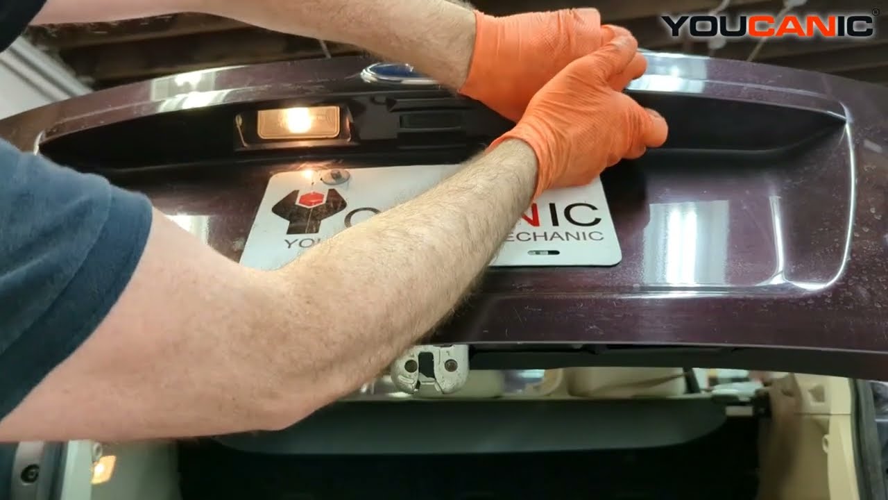 2012-2016 Subaru Impreza - License Plate Light Bulb Replacement