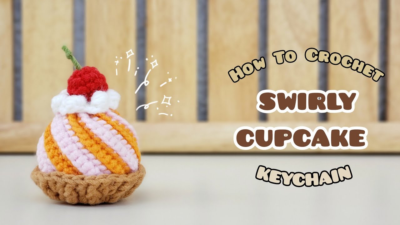 Crochet Swirly Cupcake Keychain | Amigurumi Tutorial | SpringDay DIY