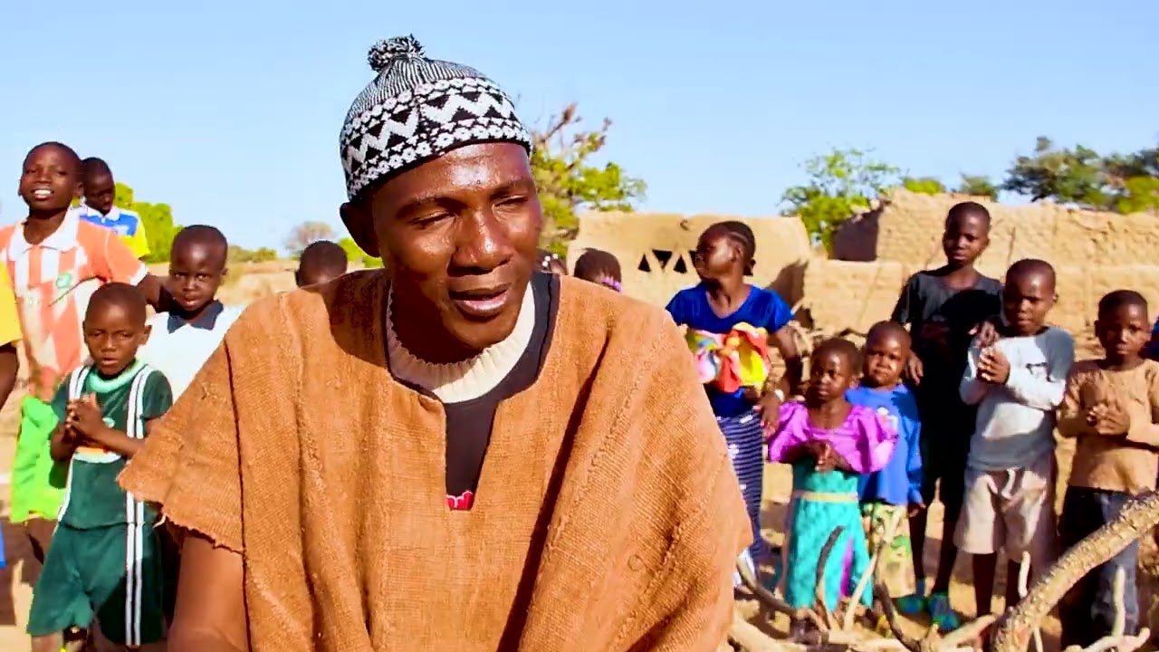 Miankala Kono - TANA WERE clip officiel (2025) studio sublime.