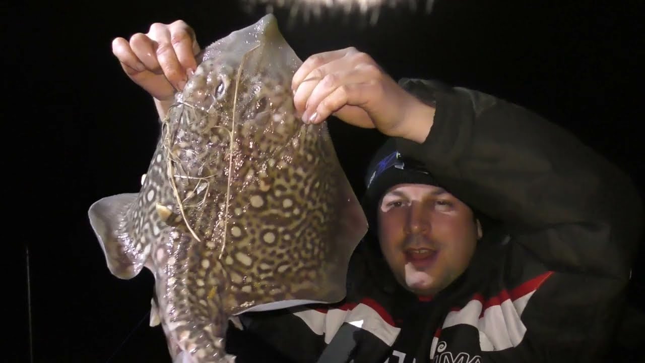 Sea fishing UK||Fishing Deal Beach|| Ray Hunt!!!