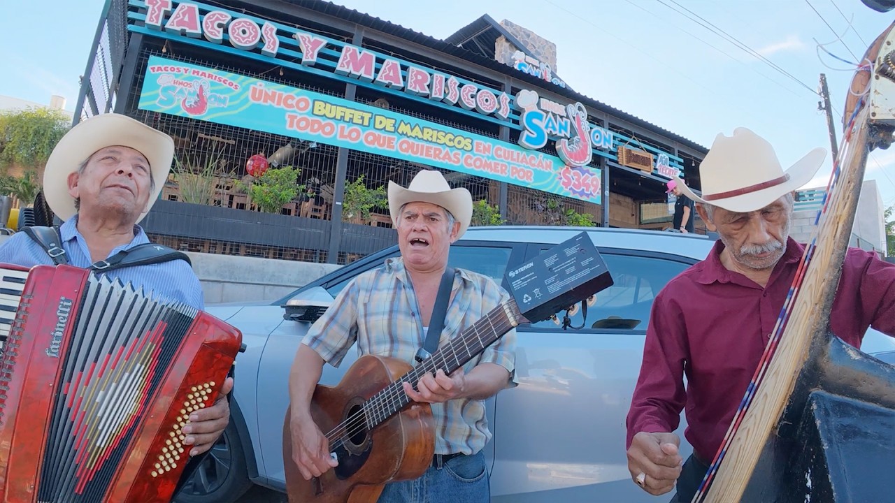 Vestida De Color De Rosa - La Vieja Escuela (En Vivo 2026)