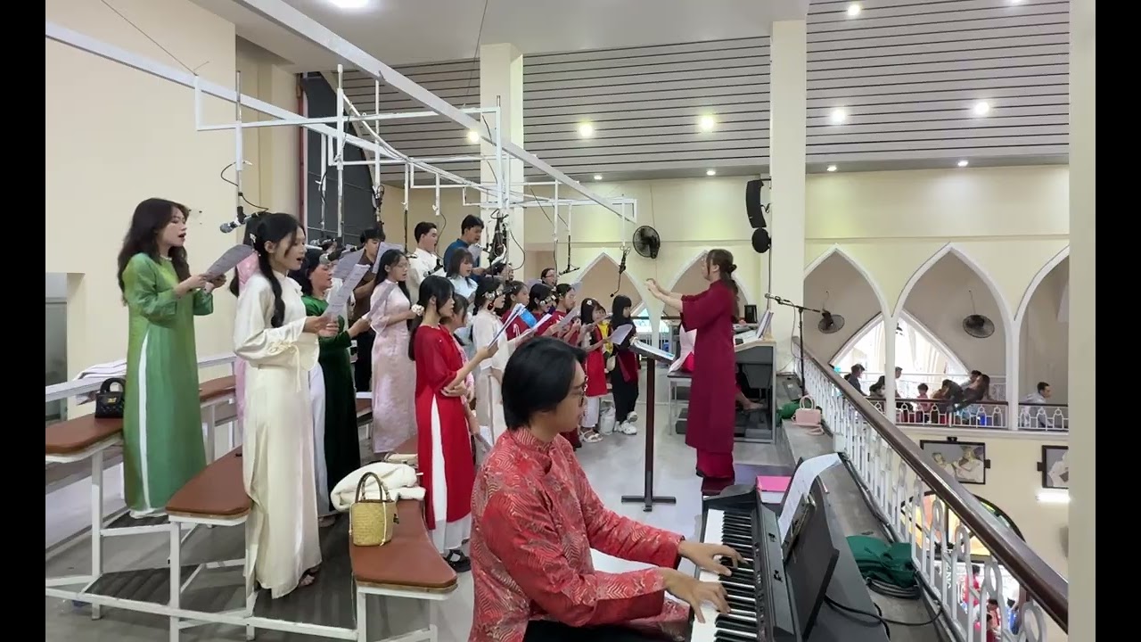 MỘT MÙA XUÂN MỚI | VỊ THIÊN | Ca đoàn Teresa, Gx. Hoà Cường, Đà Nẵng