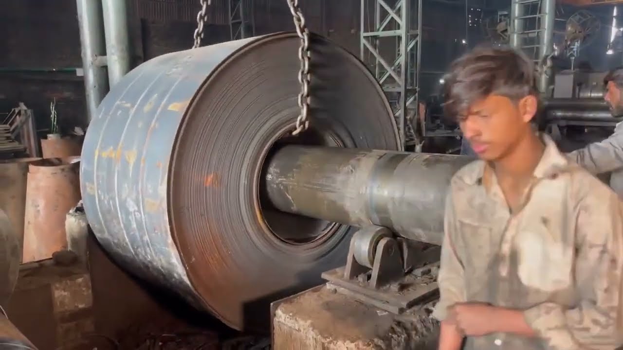 simple iron pipe manufacturing factory in pakistan