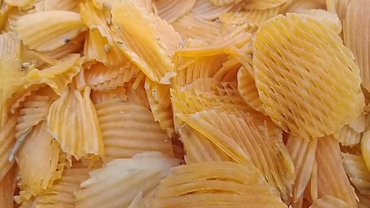 Yellow Pattato chips #my vlogs 