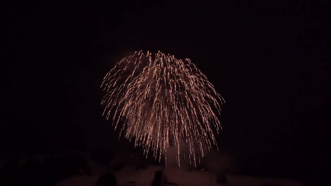 2026 苗場プリンスホテル冬の花火（2026 Naeba Ski Resort New Year's Eve fireworks）
