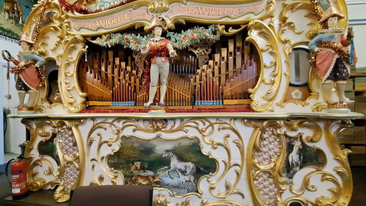 89 key Gavioli fairground organ (ex. Bailey) - Amersham, December 2023