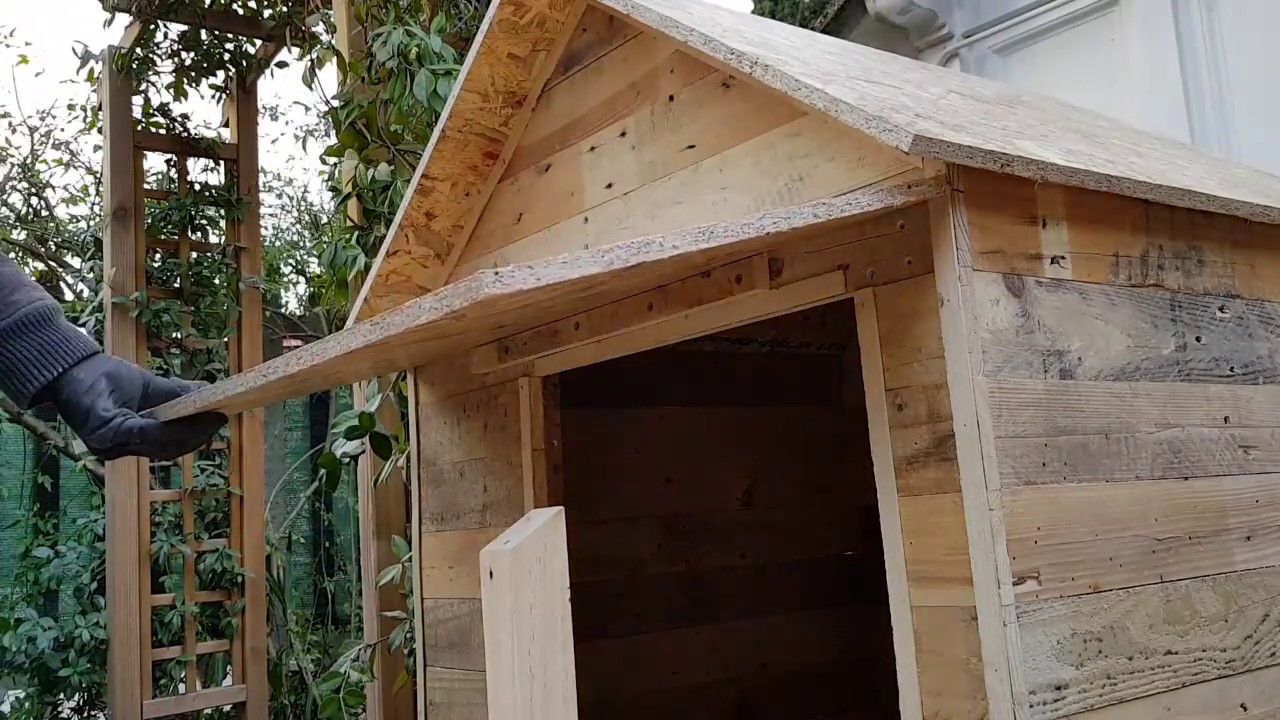 Come fare una cuccia per cani fai da te con i bancali - DIY a Dog House with recycled pallet