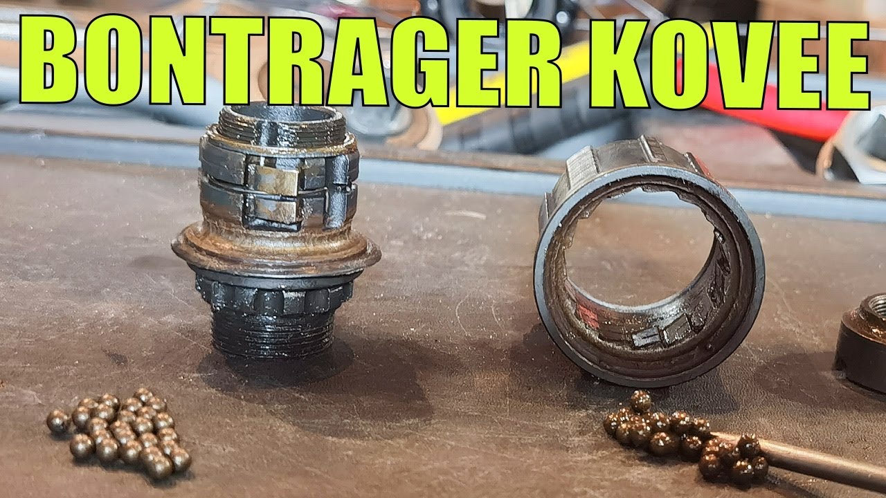 Fabryka oszczędza na smarze. Zrób pełny serwis bębenka piasty z Treka Procaliber - Bontrager Kovee.