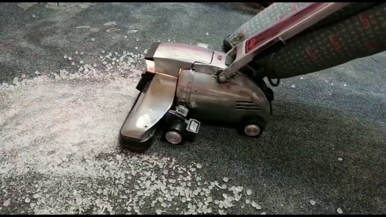 How to destroy a Kirby vacuum- too big of a mess for it to handle, it quit after this vid-Heritage 2