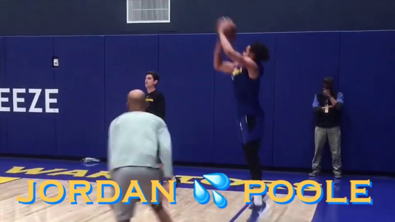 [HD] Jordan Poole 💦 workout off screens, from Warriors practice, 2 days before Timberwolves