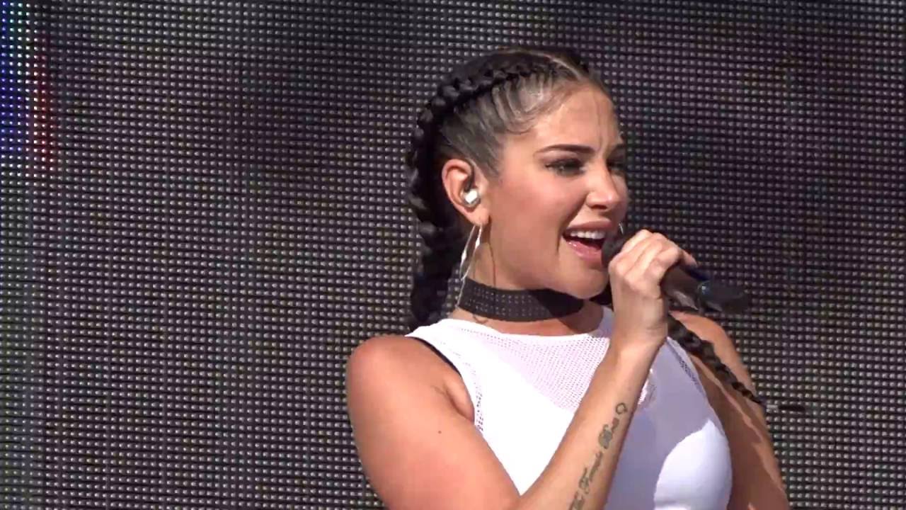 Young - Tulisa - Total Access Live 2016