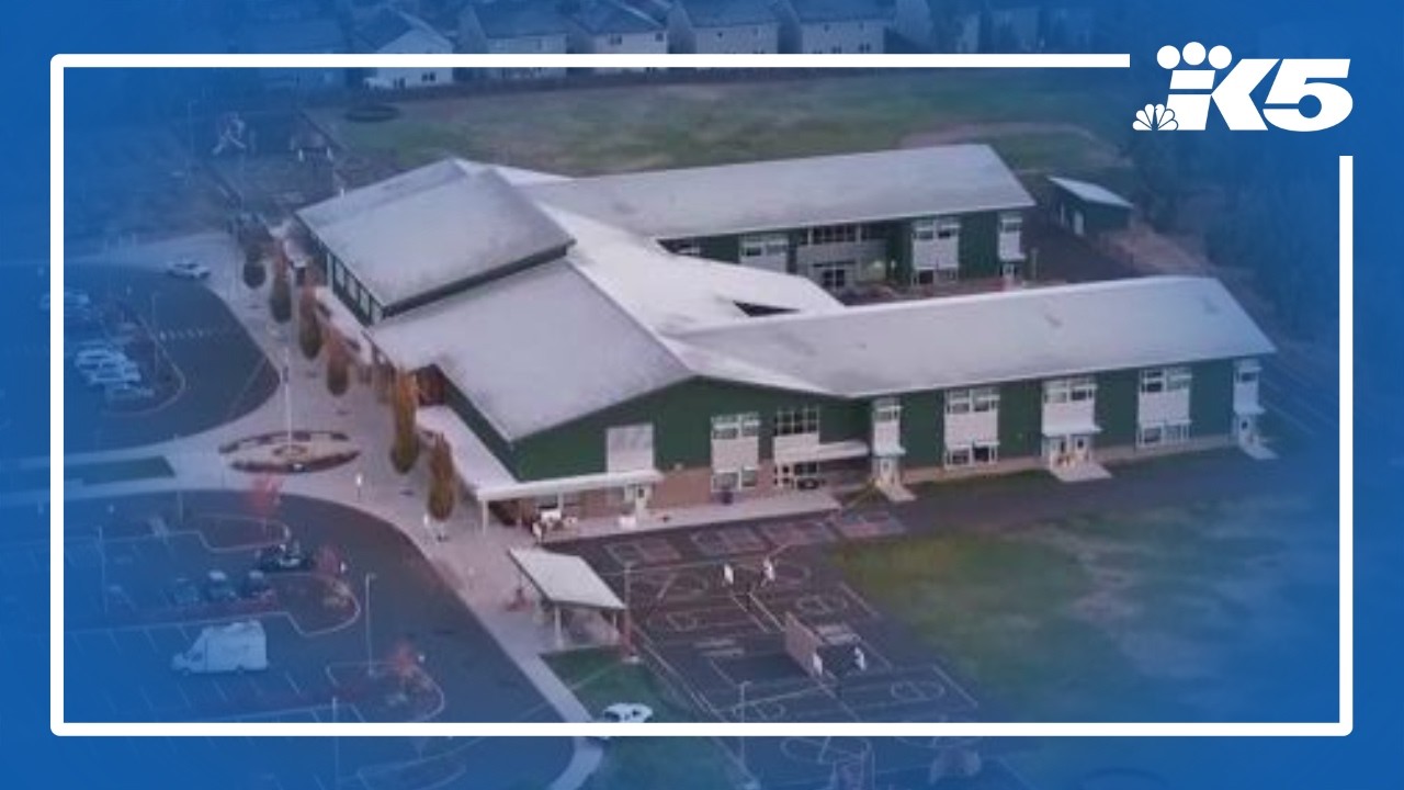 Police finish collecting evidence from Bend school shooting