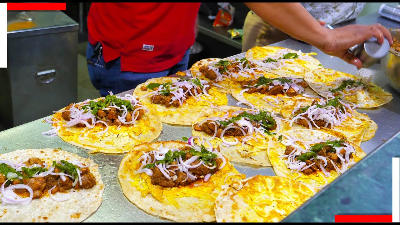 Pune street food | Kathi Kabab roll in Pune | The local guide