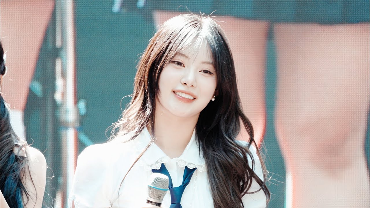 250518 리센느 리브 Glow Up+YoYo+UhUh+Pinball+LOVE ATTACK (RESCENE LIV Fancam) 4K60P 직캠 제53회 서울시 성년의 날 축제