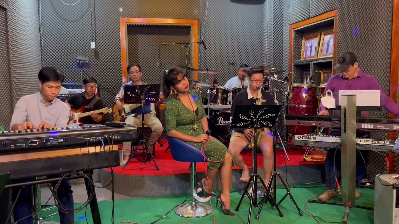 #សំបុត្រក្រោមខ្នើយ  សំនៀងដើមអ្នកនាង ម៉ារីយ៉ា ប៉ូឡែត បកស្រាយ ដោយ ឆោម ច័ន្ទនេត