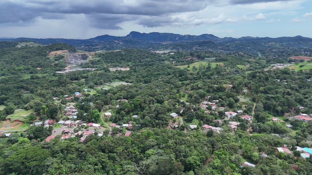 Nature’s Beauty from Above: Flying Over Chilibre, Panama 🌱 | Stunning 4K Footage