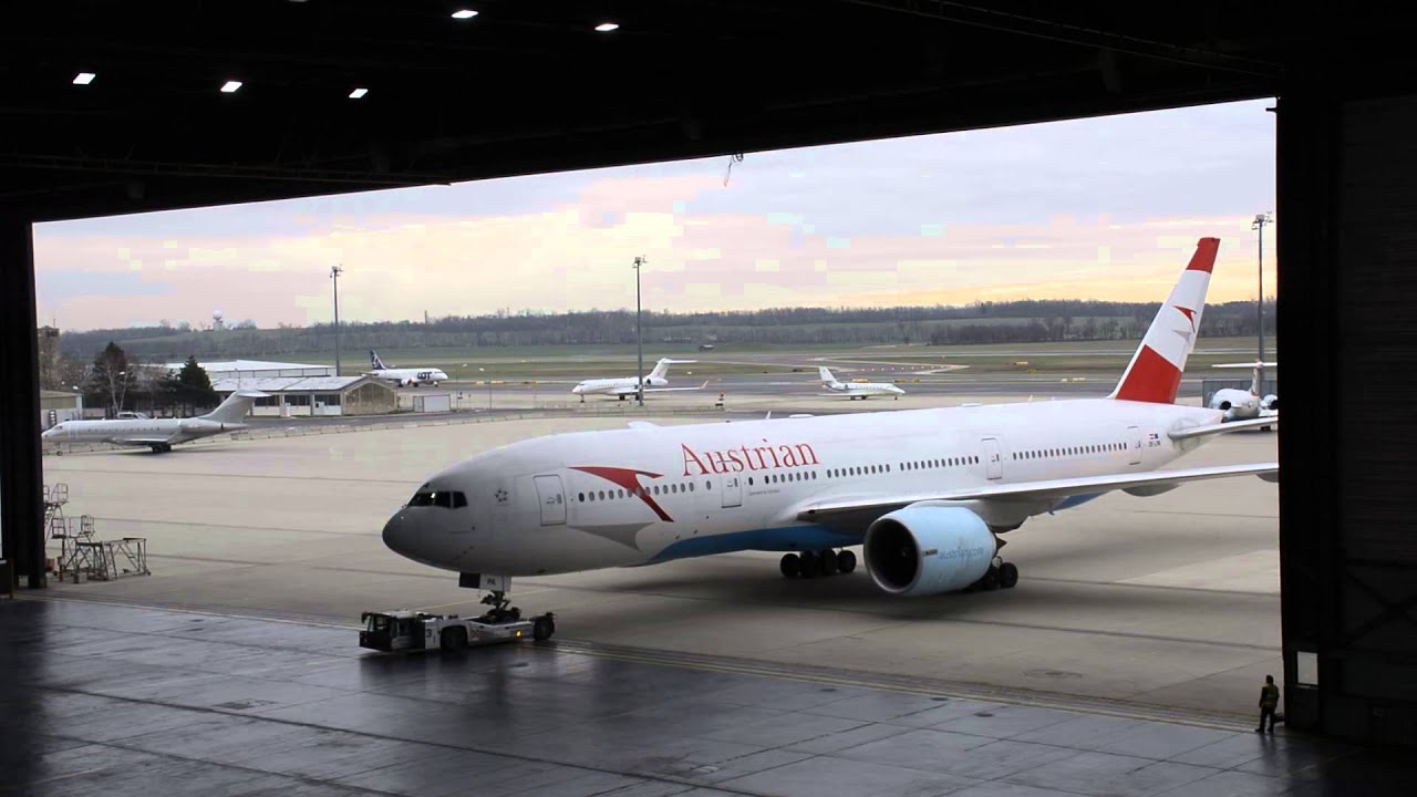 AUSTRIAN AIRLINES Boeing 777 Brought To Hangar in Vienna